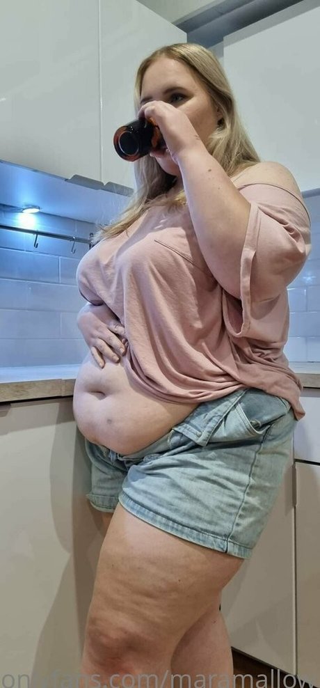 maramallow トップモデル 写真