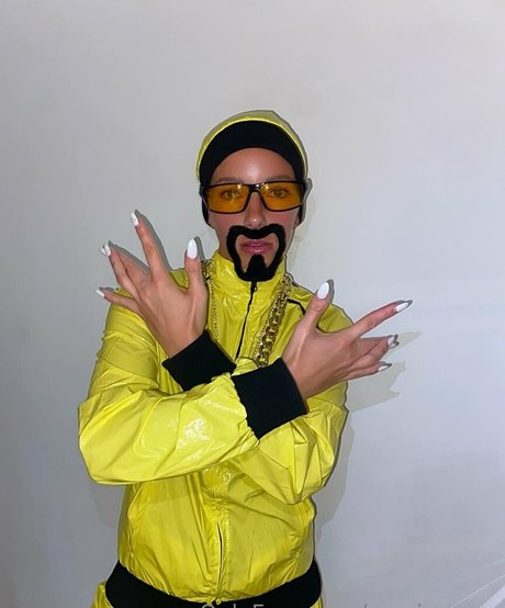 maciemayx 美しいモデル ギャラリー