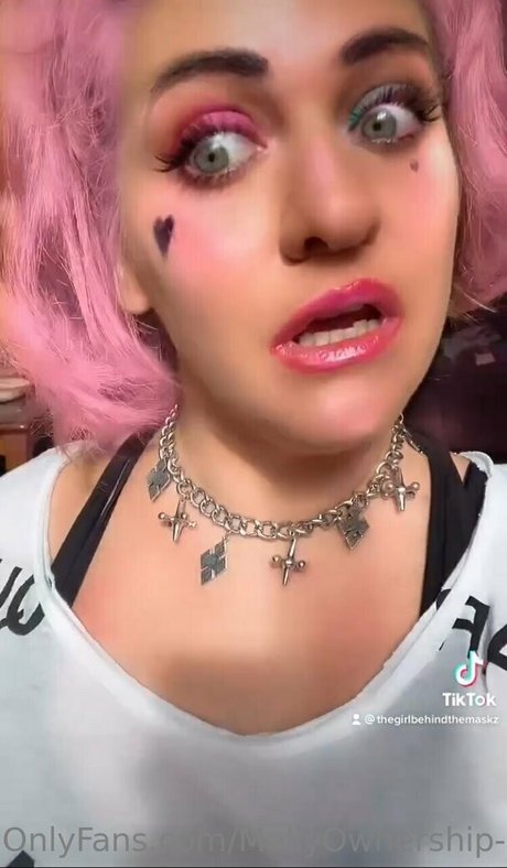 mollyperkoset モデル 写真