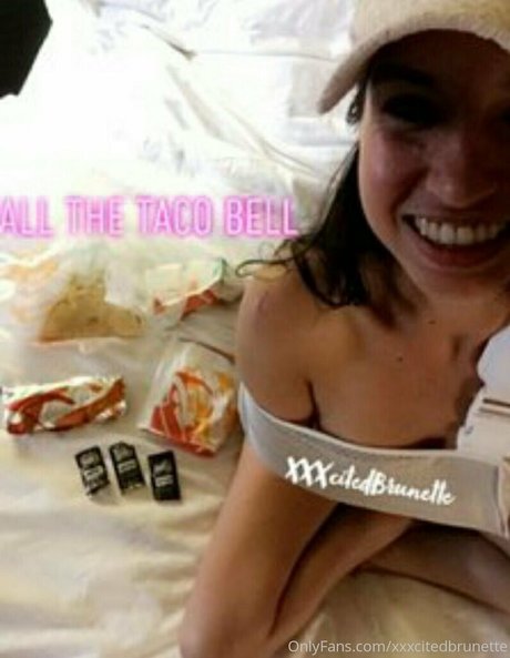 xxxsmilingcici セクシー女優 写真