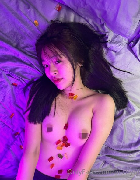 Pitchytd 最高のモデル 写真