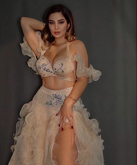 Rosalie Verte HDスター 写真