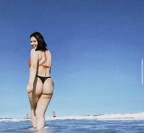 Meninas Paranagua エロティックなポルノスター 写真