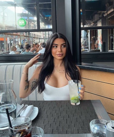 foreignbabie HDポルノスター 画像