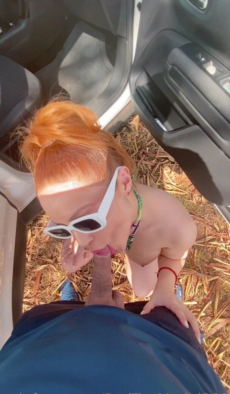 redtopmodel2022 独占ポルノスター 写真