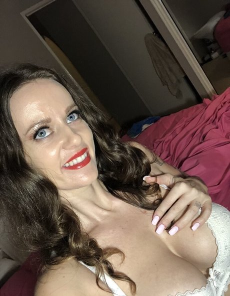 小柄なBBC OnlyFans 無料 画像