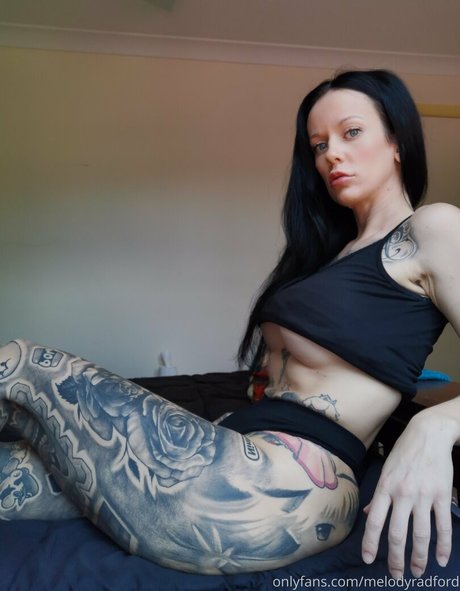 melodyradford ポルノモデル 写真