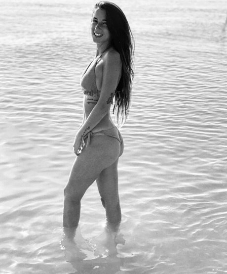 Alice Ippoliti 素敵なポルノスター ギャラリー