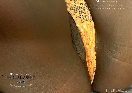 therealzoey ポルノスター 写真