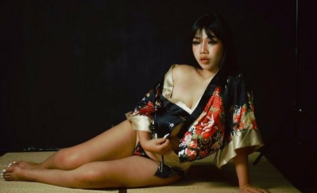 Kimikopretty エロティック女優 アーカイブ