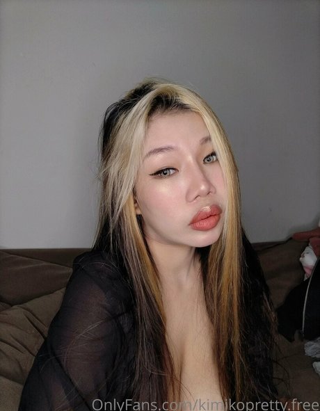 茶色の目のキティOnlyFans 無料裸 画像