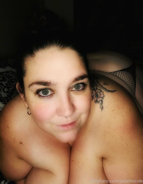 jade0nicole 可愛い女優 写真