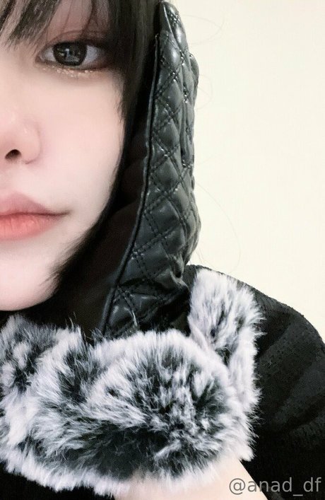 anad df 完璧なポルノスター 写真