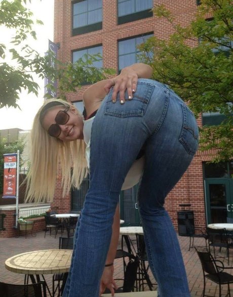 Daria Thibault セクシーなスター 写真