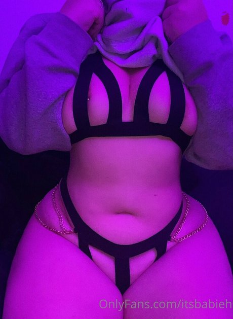 エボニートップオンリーファン セクシー 画像