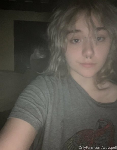 wuvspell 無料のポルノスター 画像