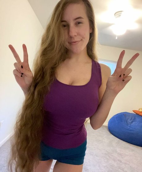 Casey The Gamer トップ女優 写真