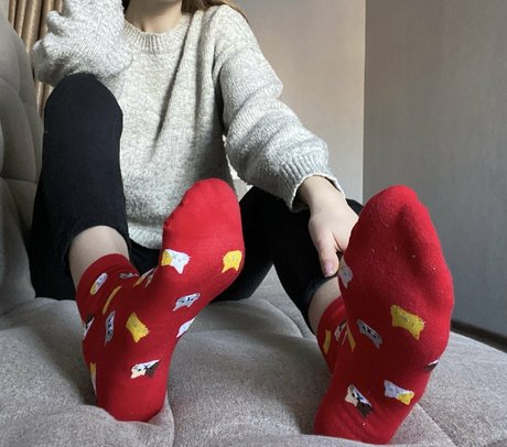 young goddess 裸のモデル 画像