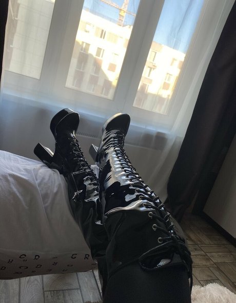 young goddess かわいいスター 画像