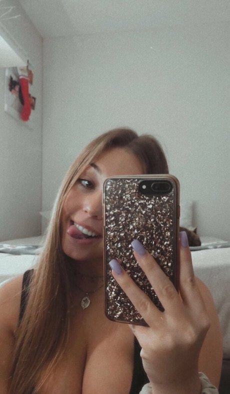 Makenna Adams 最高のポルノスター 写真