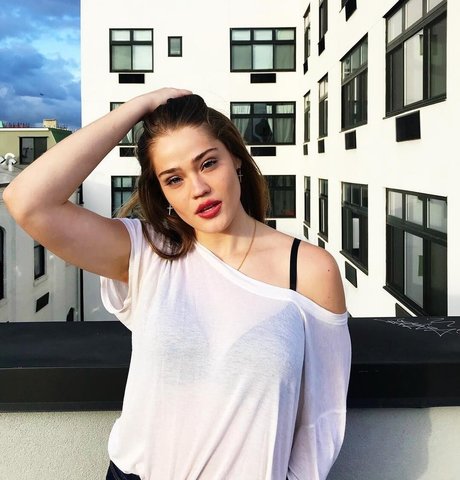 Laney DeGrasse ポルノスター 美しい 写真