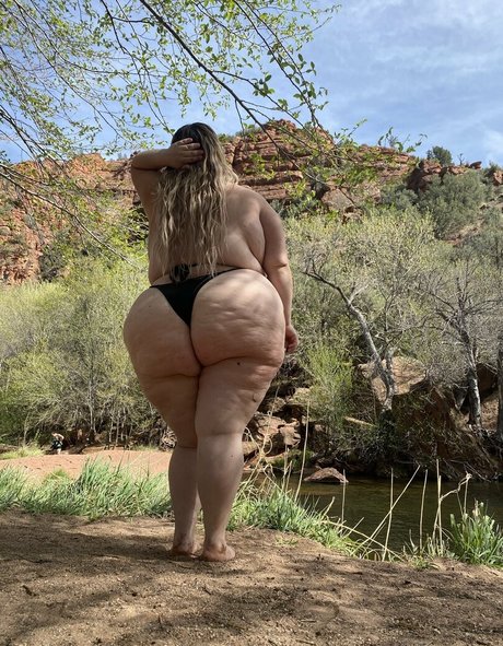 ゲイの若いOnlyFans ポルノ 写真