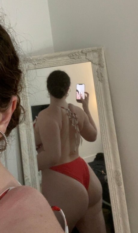 そばかすOnlyFans ポルノグラフィック 写真