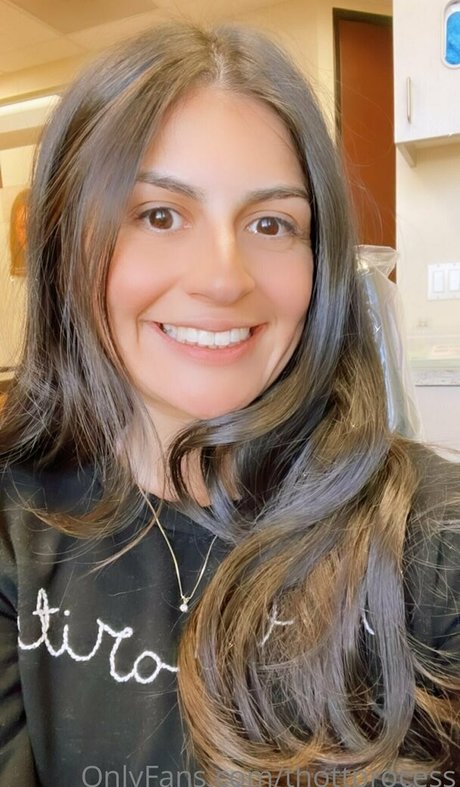 thottprocess 女優 写真