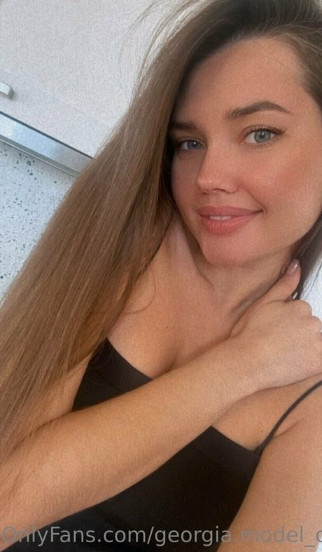 アジアンフィットネス OnlyFans 可愛い 画像