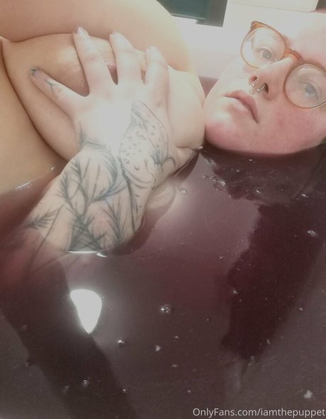 iamthepuppet HDスター 写真