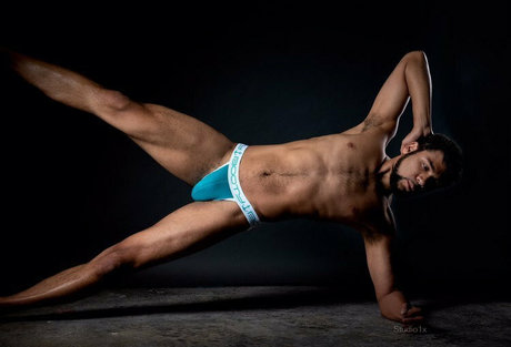 エボニートランスオンリーファンズ セクシー 画像