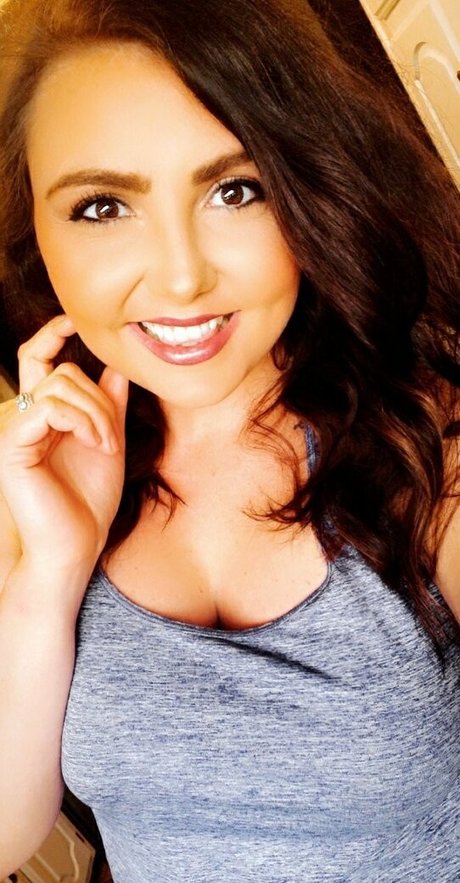 セクシーなブロンドのOnlyFans ホット裸 画像