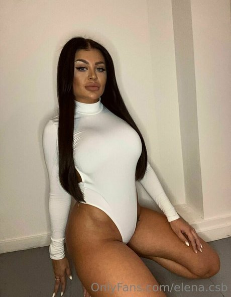 elena csb スター 裸 写真