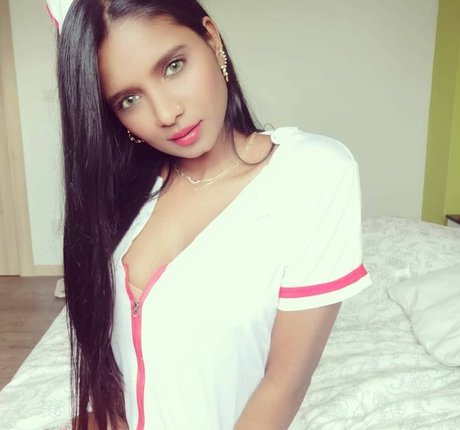 Resha Antony ポルノスター 可愛い 画像