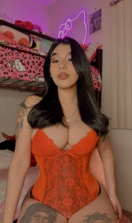 amywinos10 トップモデル 写真