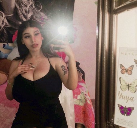 amywinos10 ヌードのポルノスター 画像