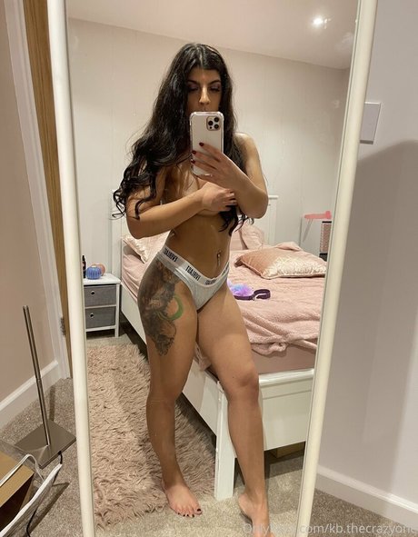 kb thecrazyone HDポルノスター 写真