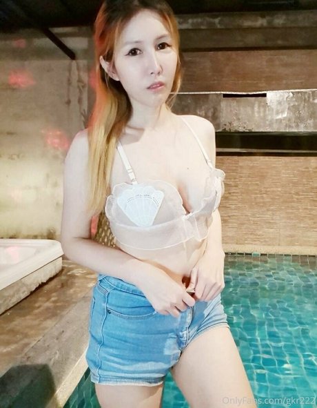 ティーングラスオンリーファン ホットセックス 画像