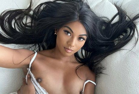 Marble Girl スター xxx 画像