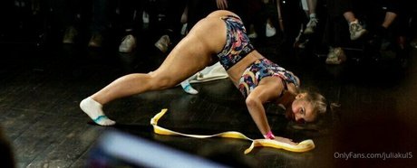 juliakul5 エロティック女優 写真