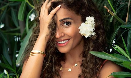 Dina El Sherbiny セクシーモデル 画像