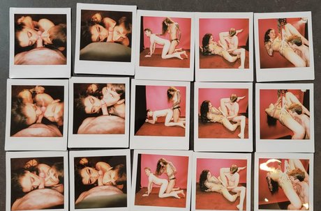 crushedvelvetx セクシーなポルノスター 画像