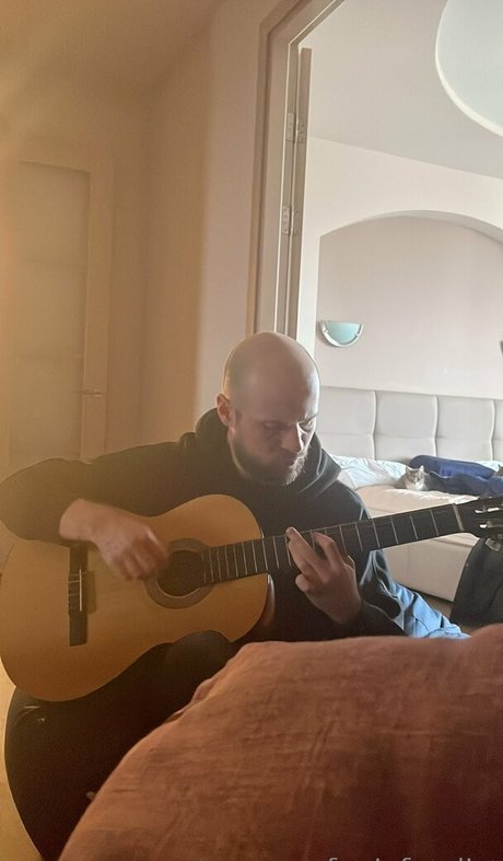 Fenix Fatalist ポルノスター セクシー 画像