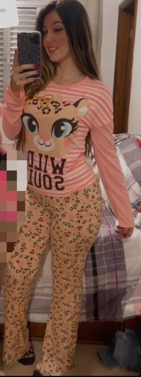 Carolzinha ポルノスター 裸 写真