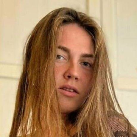 bbyhentaihatahee 裸のモデル 画像