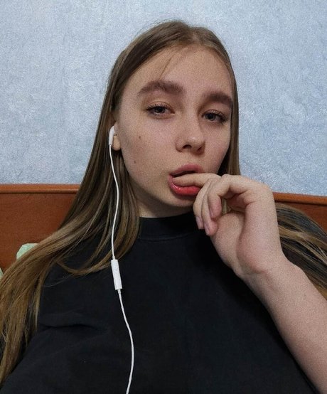 アマチュア潮吹きOnlyFans セクシーヌード 画像