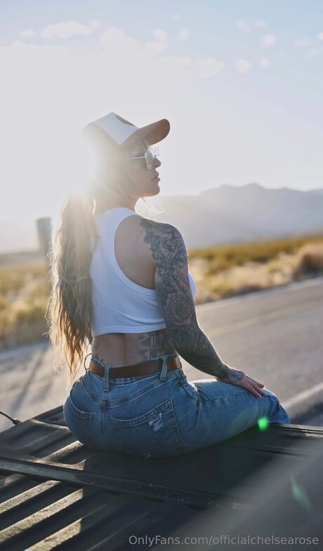 chelseabodyy ポルノスター 無料 ギャラリー