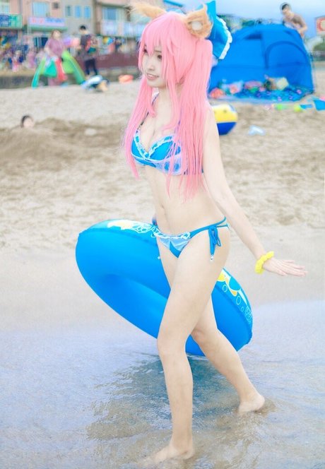 Momocat 0w0 裸のモデル ギャラリー