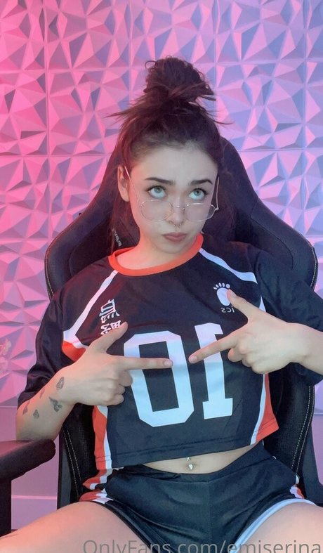 emiwaifuuuu 完璧な女優 写真