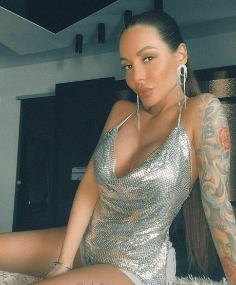 コスプレ フェムボーイ オンリーファンズ トップ 写真